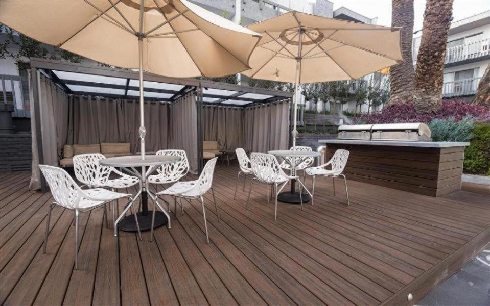 Appartement Charming Hollywood With Pool & Balcony